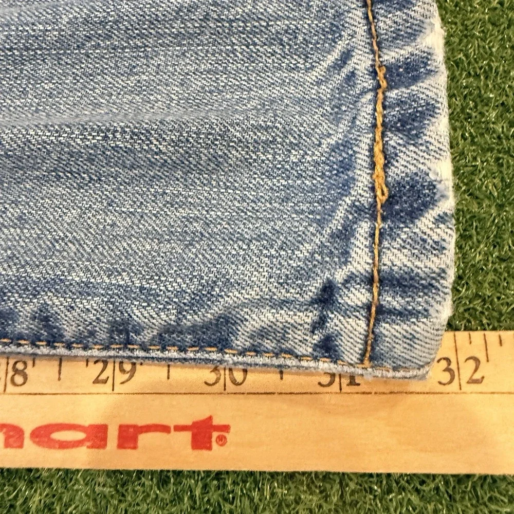 Vintage Levi's 501 Light Wash Jeans W38 L32 - Factory 589 (Colombia)